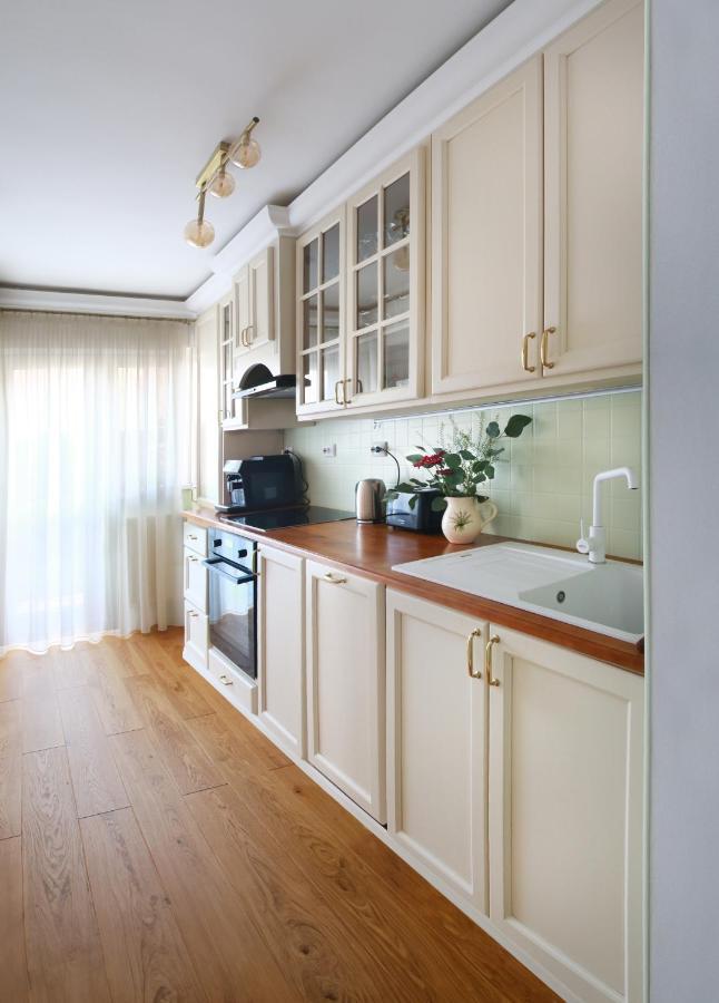 Premium Central Apartment Μπρασόβ Εξωτερικό φωτογραφία