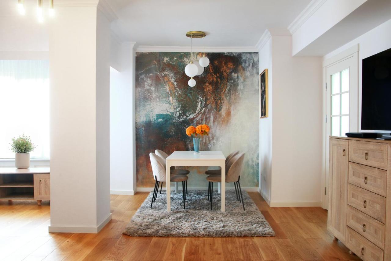 Premium Central Apartment Μπρασόβ Εξωτερικό φωτογραφία